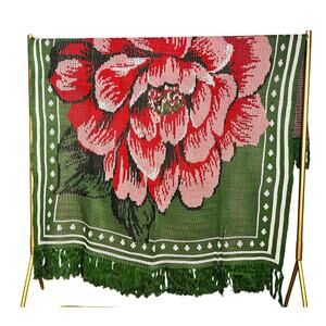 NWT Farm Rio Oh So Cozy Chita Flower‎ Blanket 60 x 80 Red Green Acrylic Fringe